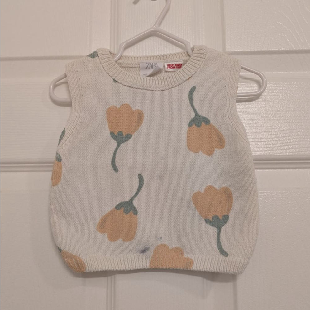 Girls ZARA Sweater Vest 3T Off-White yellow Floral